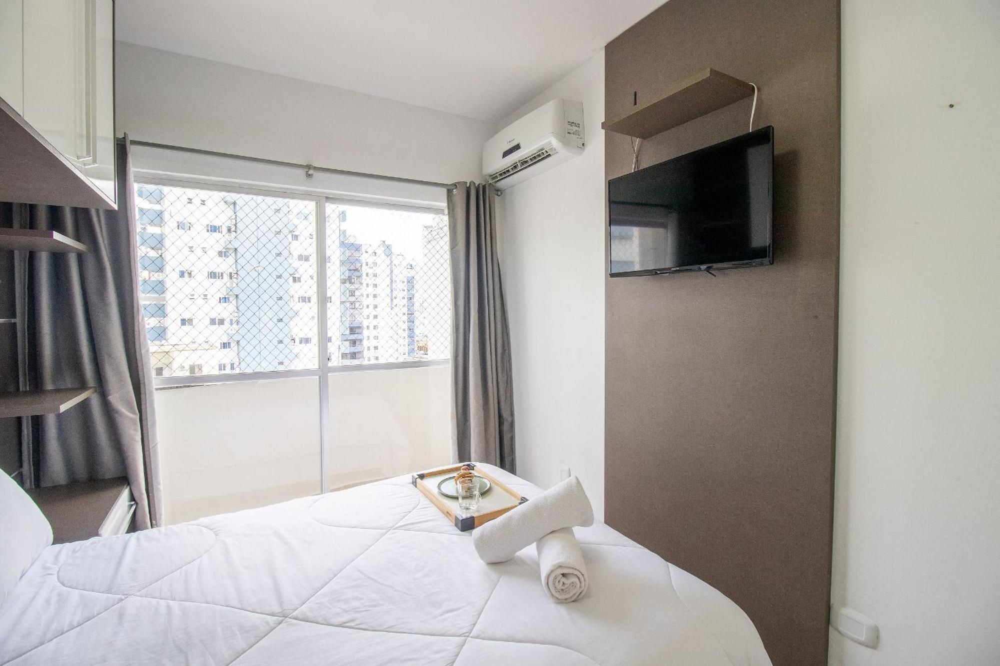 Mtey83 - 1 Dorm, Av. Brasil, Climatizado, Garagem