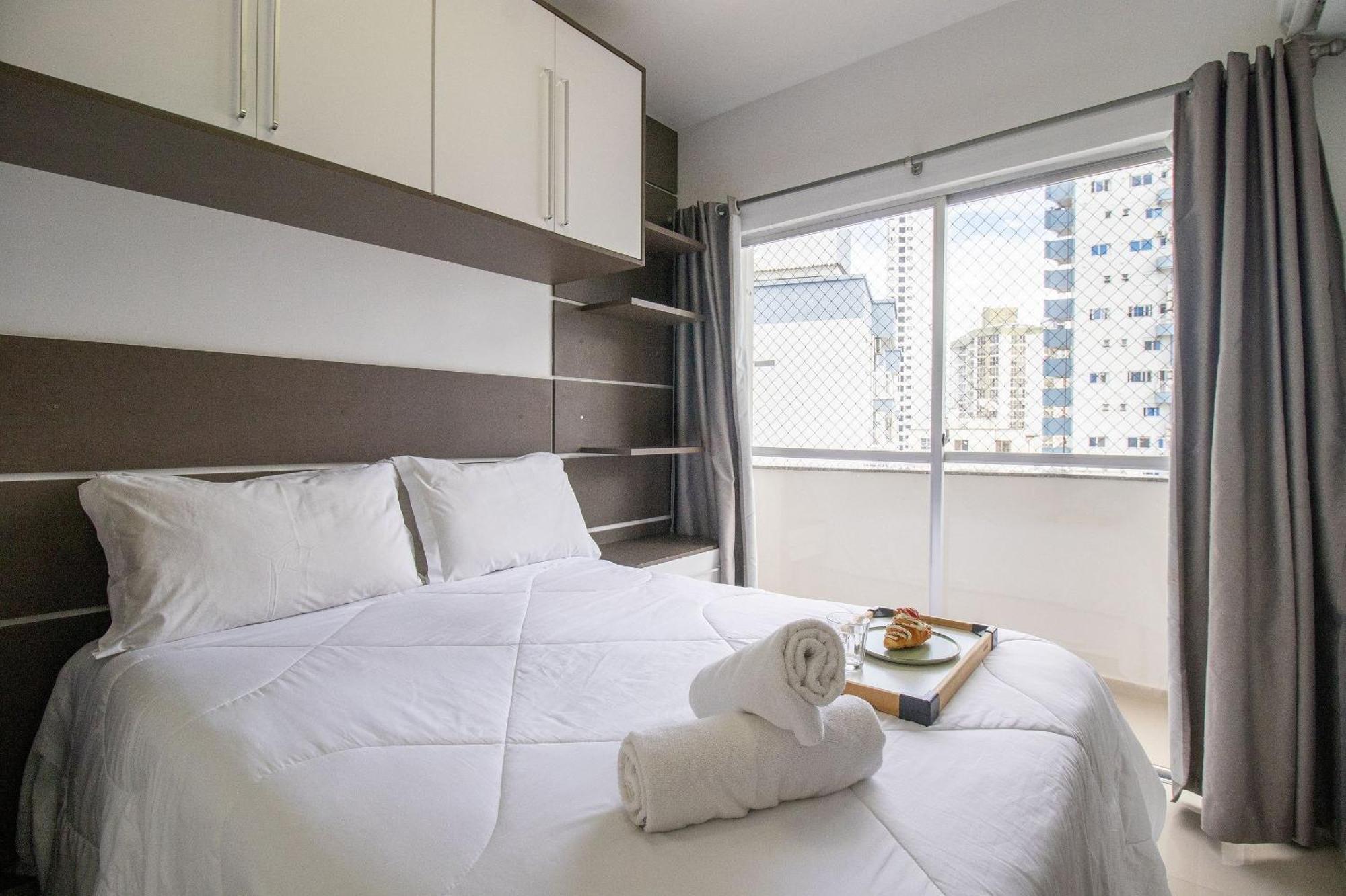 Mtey83 - 1 Dorm, Av. Brasil, Climatizado, Garagem *