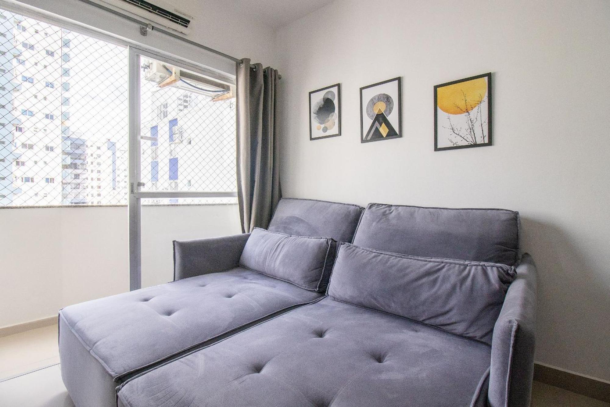 Apartamento Mtey83 - 1 Dorm, Av. Brasil, Climatizado, Garagem *