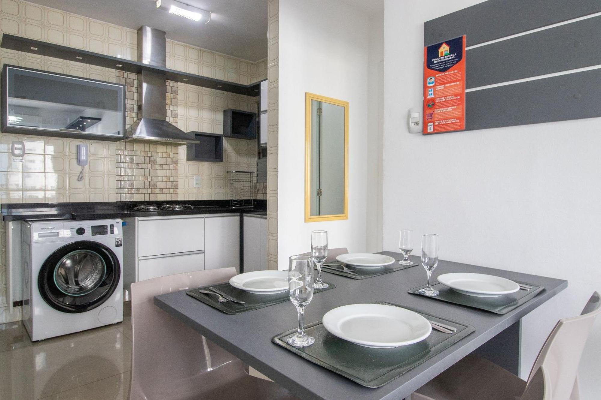 Mtey83 - 1 Dorm, Av. Brasil, Climatizado, Garagem *